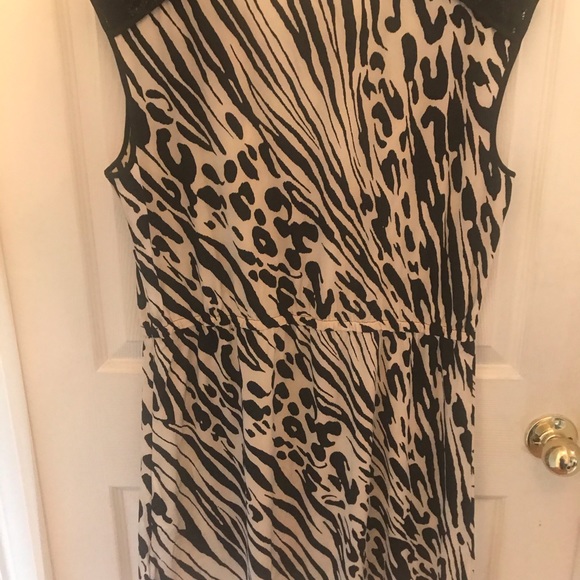 Armani exchange animal print dress size xl - Picture 2 of 2